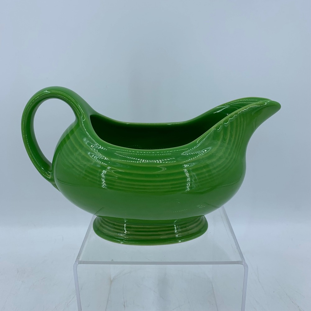 Fiesta Ware Retired Shamrock Green Gravy Boat Art Deco Replacement Collectible